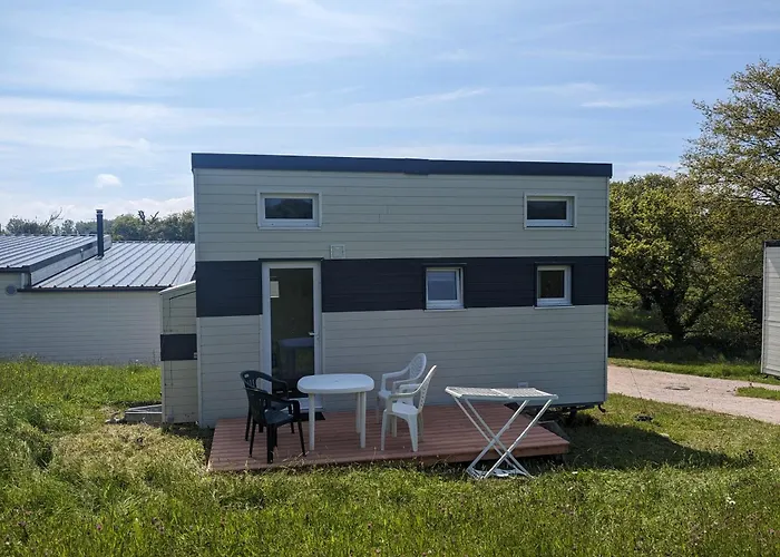 Tiny House Proche De La Plage Sans Draps Ni Serviettes