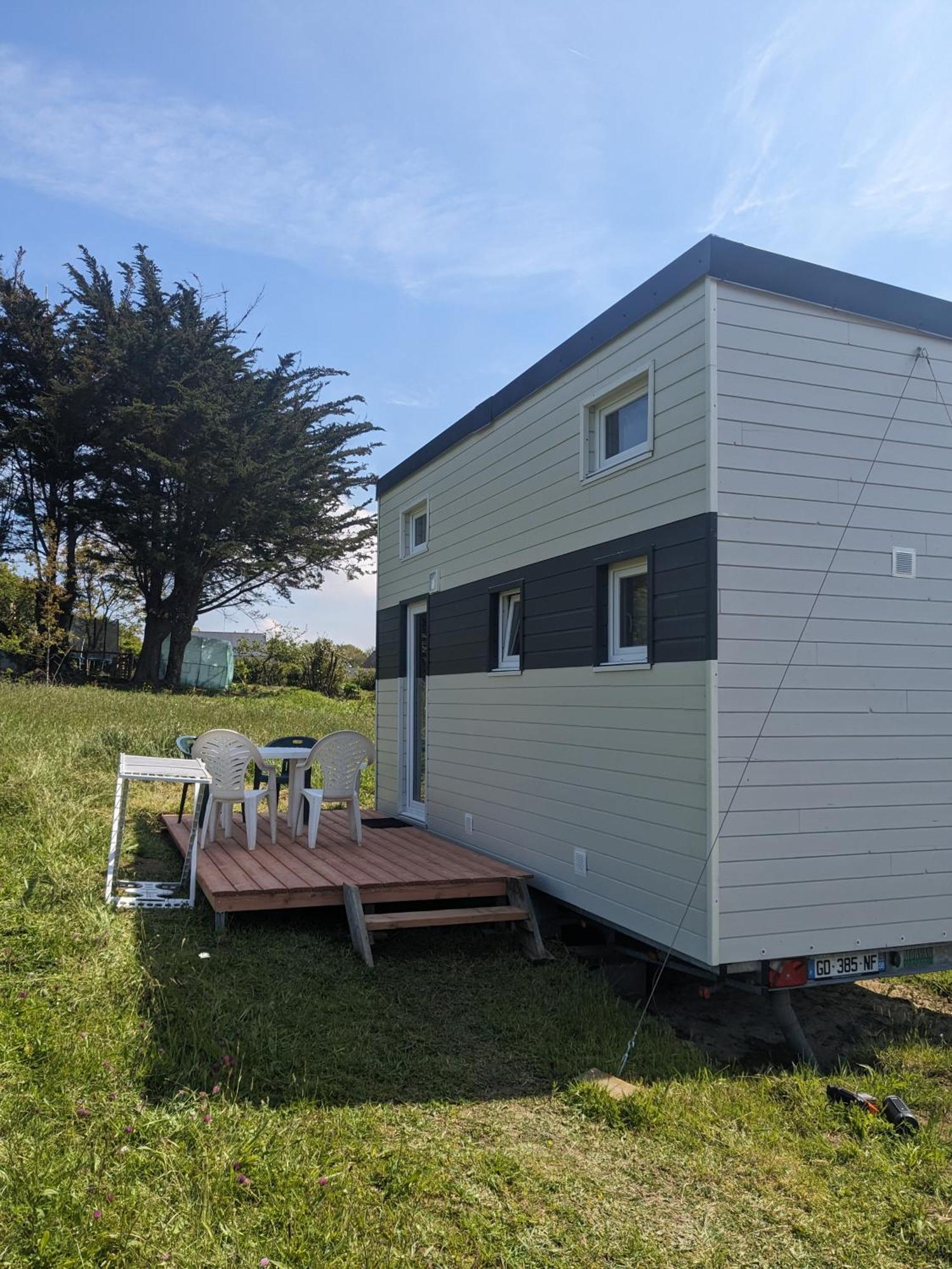 Tiny House Proche De La Sans Draps Ni Serviettes Luxury tent Plevenon